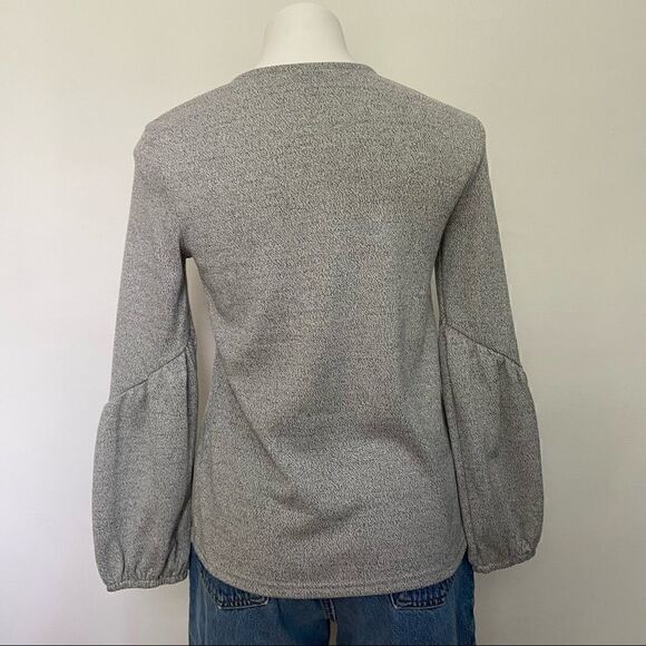 Shilla the Label Poof Balloon Sleeve Sweater - Picture 6 of 7